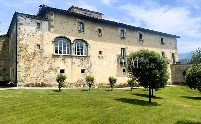 Exclusive Baroque Manor Estate with History and Prestige in the Heart of Girona