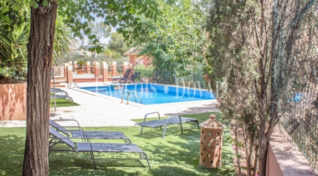 Calvià. Bendinat. Exclusivo Chalet adosado en venta en cas Catalá