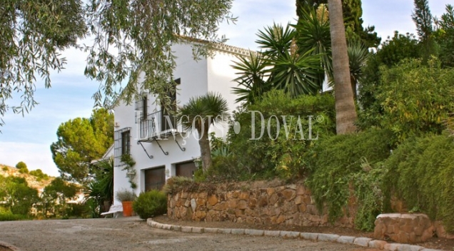 Golf El Candado Malaga. Exclusiva villa en venta