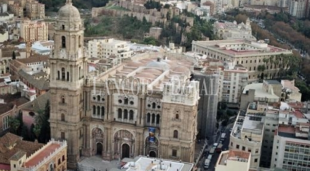 Málaga. Centro histórico. Hotel con encanto en venta 
