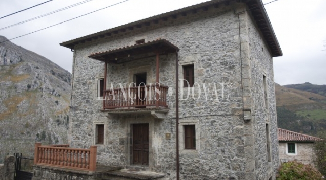 Mirones. Cantabria Casona en venta