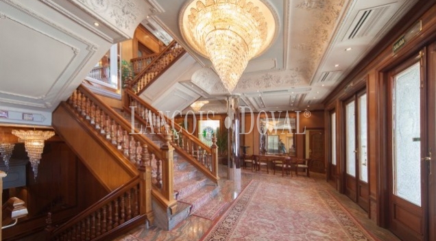 Alcalá de Henares. Madrid. Edificio banquetes, eventos y celebraciones en venta.