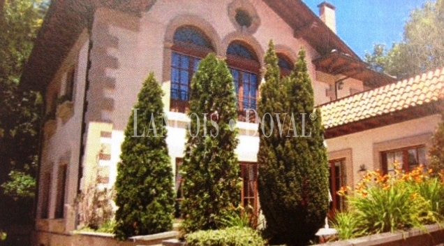 Pamplona. Iruña. Navarra. Casa señorial en venta.