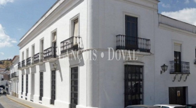 Aracena. Huelva. Casa señorial en venta.