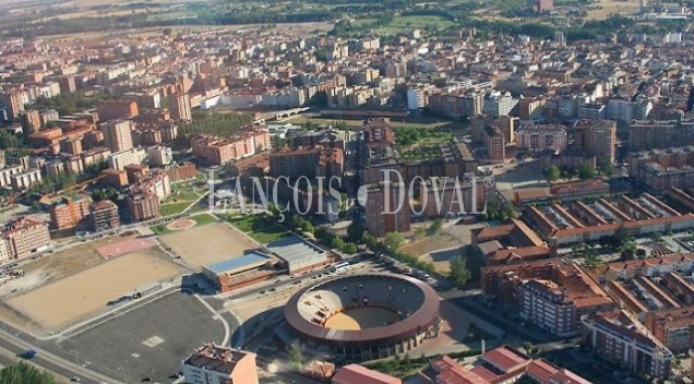 Finca y casa rural en venta. Pago de la Ladera de Valderrobledo. Palencia.