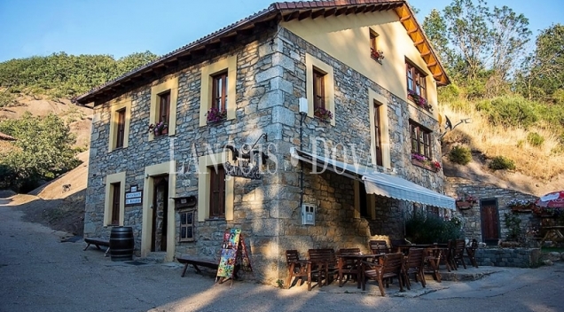 Negocio rural tienda y restaurante en venta.  Piedrasecha. Carrocera. León