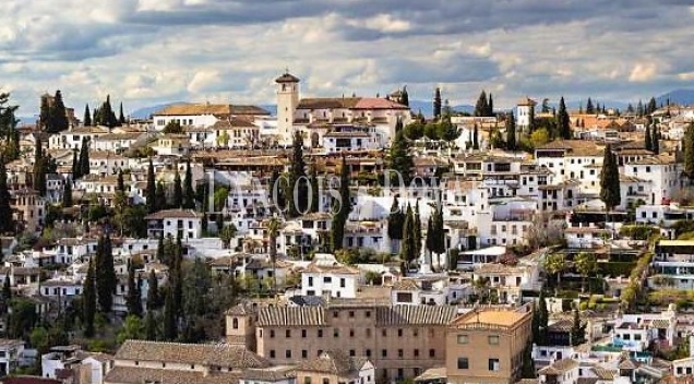 Albaicín de Granada. Carmen en venta. Ideal alojamiento turístico. 