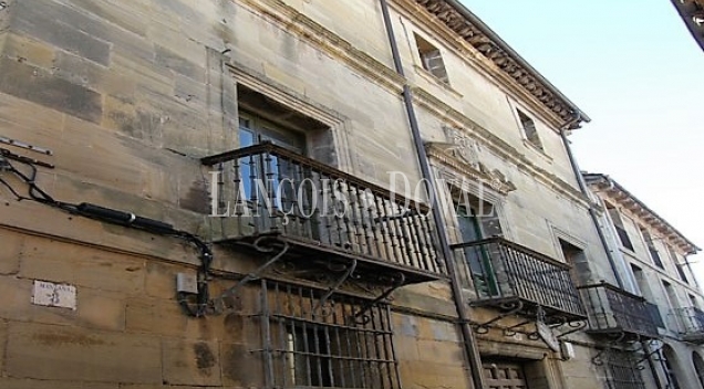 La Rioja. Palacio en venta. Santo Domingo de la calzada. Ideal hostelería.