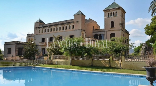 Penedès. Finca y palacio en venta. Bodega y eventos.