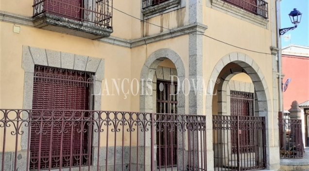 Salamanca. Gran casa señorial en venta. Fuentes de Béjar.