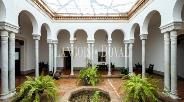 Toledo. Exclusivo cigarral en venta. Una finca única con vistas al Alcázar