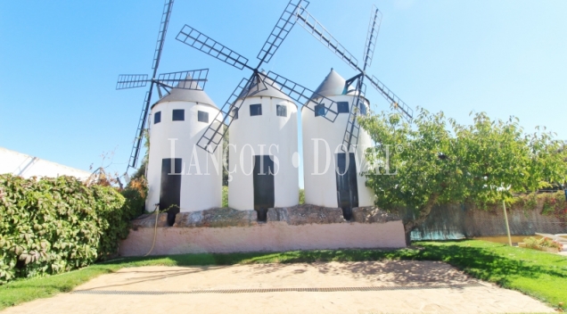 Albacete. las Lagunas de Ruidera. Complejo turístico  rural en venta. 