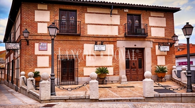 Navalcarnero. Un edificio histórico en venta con restaurante en funcionamiento.