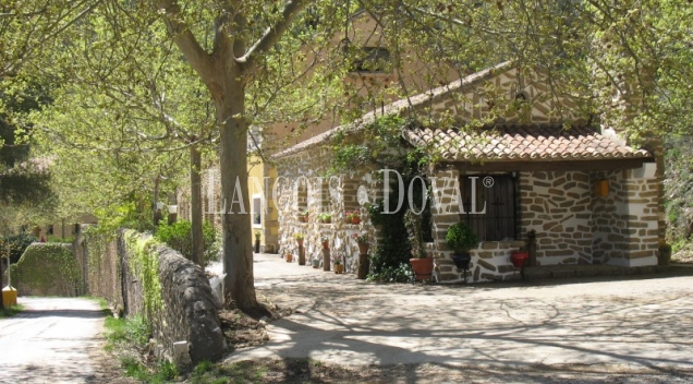 Segura de La Sierra. Jaén Complejo turístico y proyecto hotelero o residencial en venta.