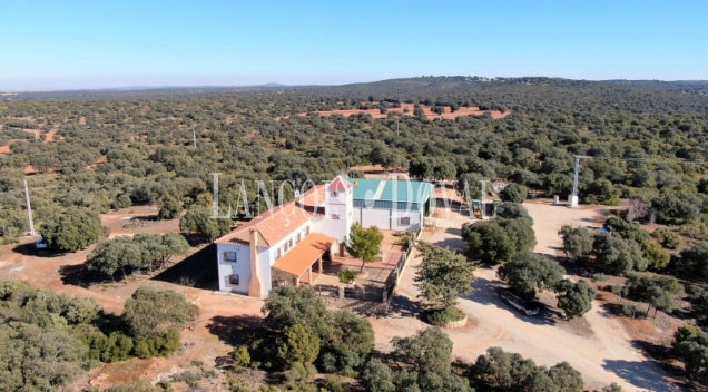 Albacete. Venta finca agrícola. Caza mayor y menor.