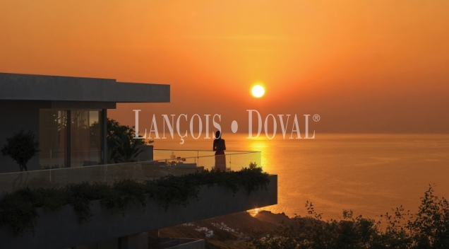 Mijas. Apartamentos y áticos en venta con vistas al mar. Obra nueva