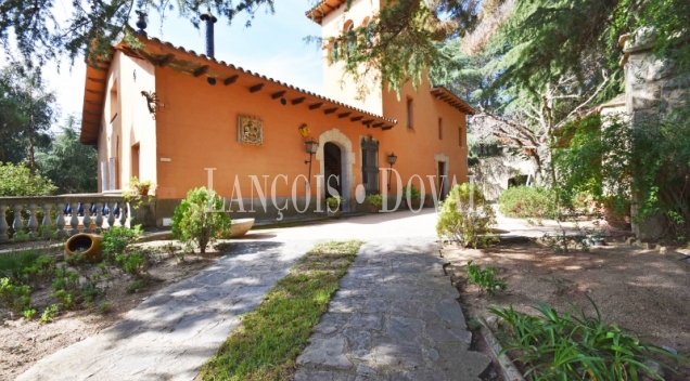 Arenys de Munt. Casa y Finca señorial en venta. Costa de Barcelona· El Maresme