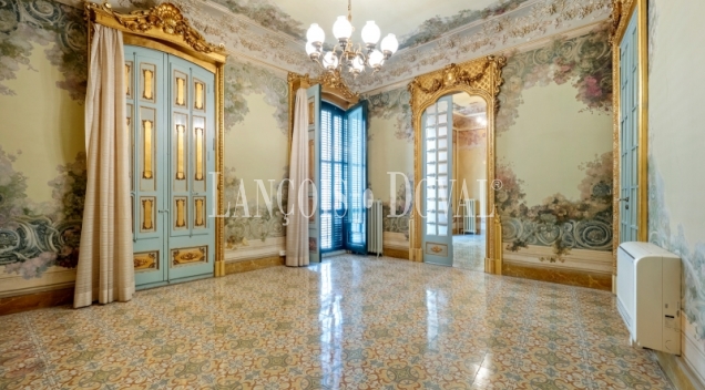 Tortosa. Venta Casa señorial de estilo modernista ideal hotel o sede corporativa. 