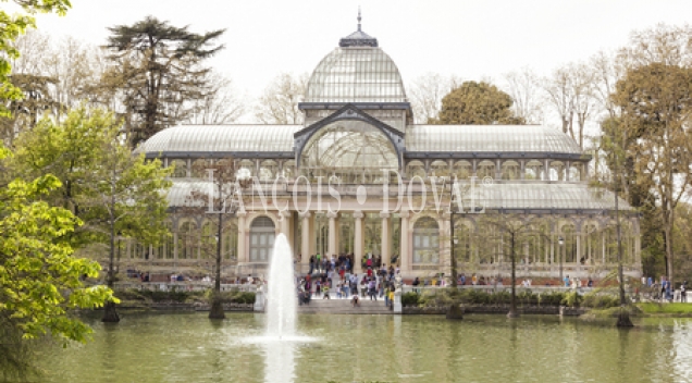 Madrid. Venta piso señorial zona Jerónimos con vistas al Retiro. 