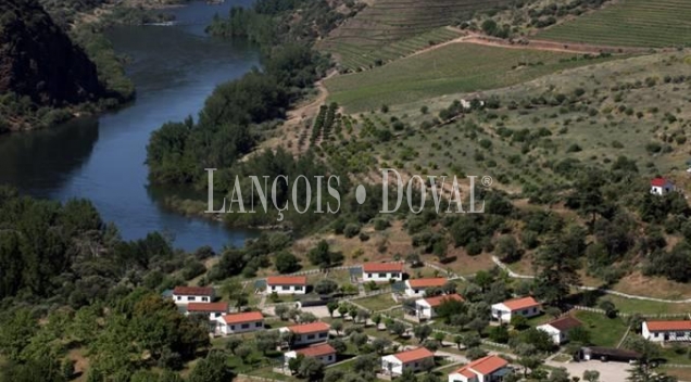 Salamanca. Complejo turístico en venta. Hoteles y casas rurales. Arribes Del Duero.