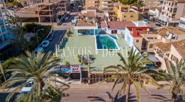 Cala Ratjada. Complejo de negocios en venta. Posibilidad construcción viviendas.