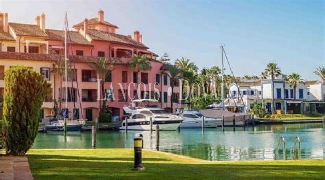 Sotogrande. Oportunidad inversión inmobiliaria. Solar urbano en venta.