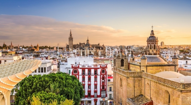 Sevilla. Centro histórico. Casa en venta. Posibilidad dos viviendas 