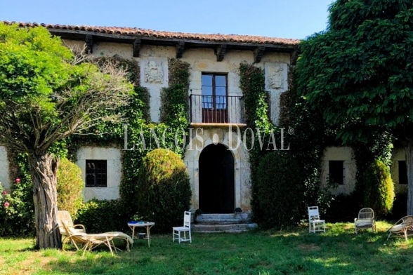 Casa solariega en venta en la Montaña Palentina.