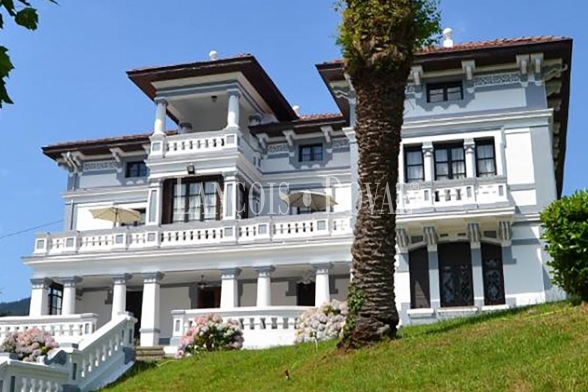 Asturias. Casa colonial en alquiler para eventos y celebraciones.