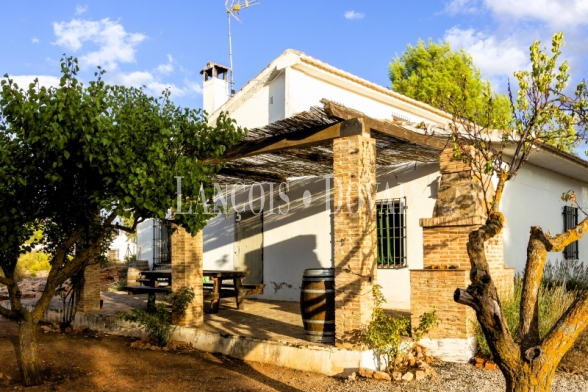Cortijo con alojamiento turístico rural en venta. Las Lagunas de Ruidera, Ciudad Real. 