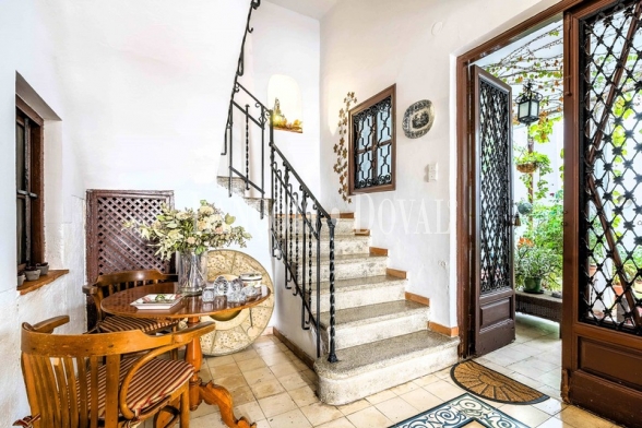 Granada. El Realejo. Venta Exclusivo Carmen histórico con vistas a la Alhambra 