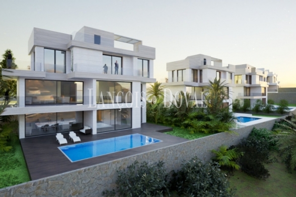 Estepona. Venta Nueva Promocion de 14 Villas con Vistas al Mar