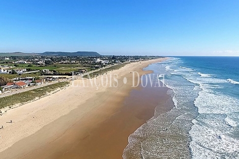 Cádiz. Proyecto residencial y hotelero zona costa de El Palmar, Caños de Meca, Barbate