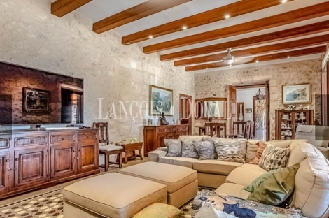 Mallorca. Finca singular en venta. Ideal hotel rural con encanto.