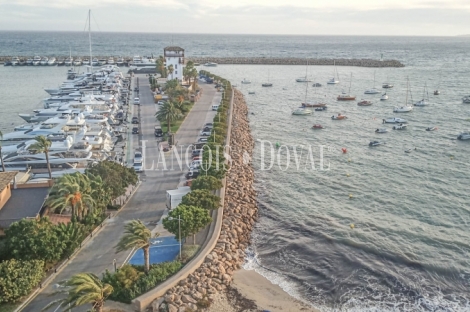 Calvià. Puerto Portals. Apartamento de lujo en venta. 