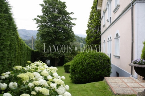 Asturias. Casa de Indianos a la venta. Sevares, Piloña.