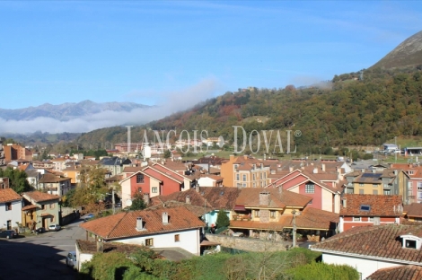 Cangas de Onís. Casa de pueblo en venta. Excelentes vistas. Asturias