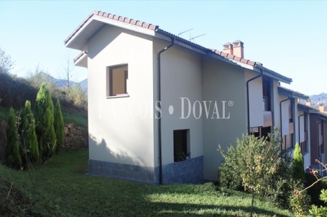 Cangas de Onís. Casa de pueblo en venta. Excelentes vistas. Asturias