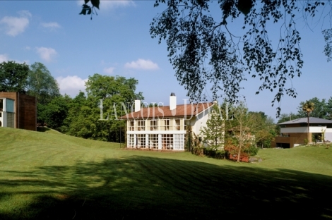 Asturias. La Pereda, Llanes: Hotel con encanto en venta ideal eventos y celebraciones.