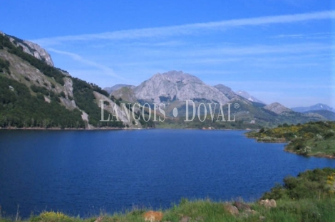 León, Hotel rural en venta. Burón. Cerca Picos de Europa.