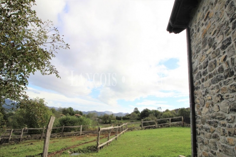 Asturias. Hotel rural en venta. Parres. Valle rio Sella.