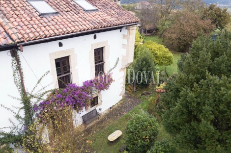 Asturias. Casa señorial histórica en venta actualmente hotel con encanto.