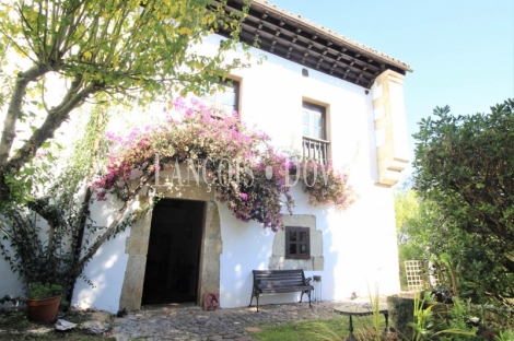 Asturias. Casa señorial histórica en venta actualmente hotel con encanto.