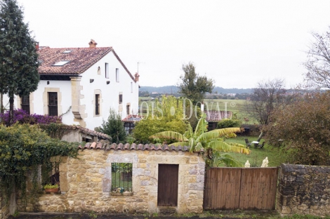 Asturias. Casa señorial histórica en venta actualmente hotel con encanto.