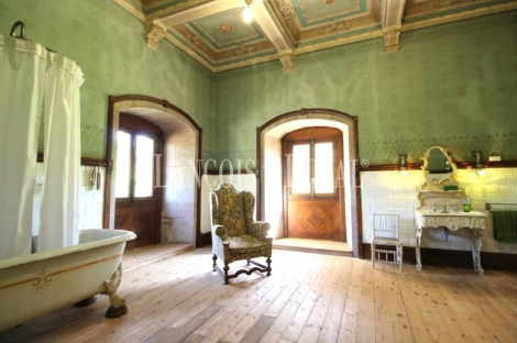 Asturias. Casa palacio en venta siglo XVI. Concejo de Salas. 