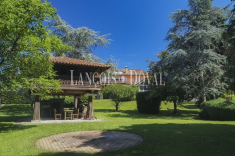 Gijón. Cabueñes. Exclusivo chalet en venta cerca de la costa.