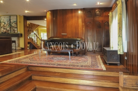 Gijón. Cabueñes. Exclusivo chalet en venta cerca de la costa.