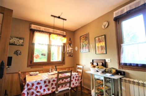Cangas de Onís. Peruyes. Casa tradicional Asturiana en venta. 