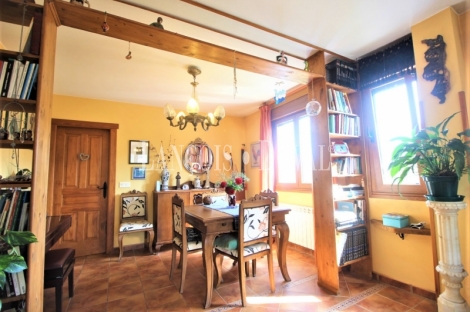 Cangas de Onís. Peruyes. Casa tradicional Asturiana en venta. 