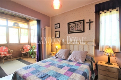 Cangas de Onís. Peruyes. Casa tradicional Asturiana en venta. 